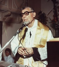 Otra foto del Padre Fundador